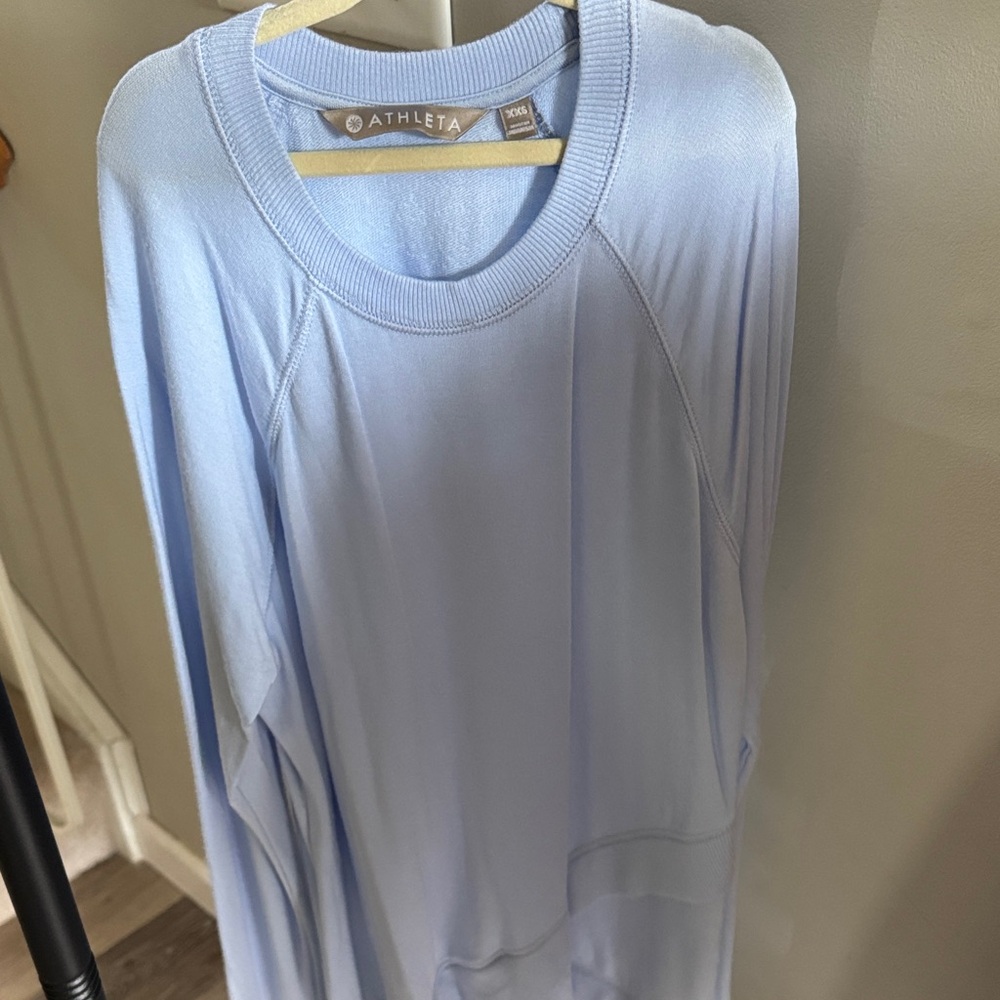 Athleta Peri Blue Pullover size XXS